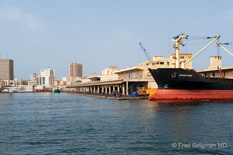 20090528_100831 D3 P1 P1.jpg - View of Dakar harbor